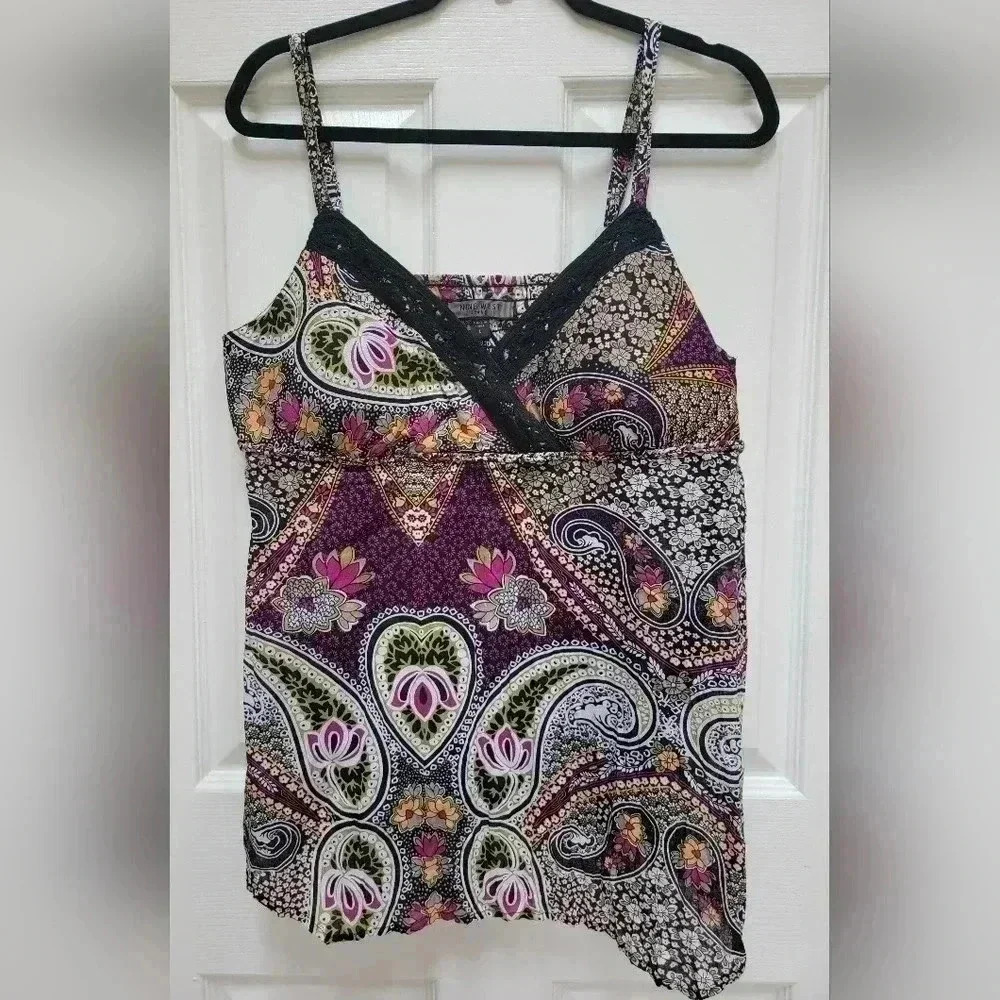 Nine West  Women's Spaghetti Strap Slightly Padded Tank Top Size Large